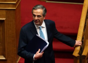 Σαμαράς - Ποιοι είναι οι 90 που ζητούν προσκλητήριο «Εθνικής Σωτηρίας;»