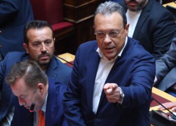 Φάμελλος: «Ντροπή της χώρας είστε, κύριε Φλωρίδη» – Η απάντηση στις αθλιότητες ότι η αντιπολίτευση εξυπηρετεί σχέδια της Τουρκίας!