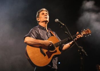 Σωκράτης Μάλαμας: Με την Ιουλία Καραπατάκη στο Πόρτο Ράφτη