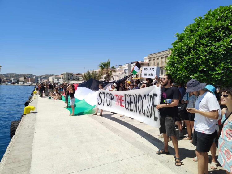 Σύρος: «Μπλόκο» σε κρουαζιερόπλοιο που μετέφερε τουρίστες από το Ισραήλ