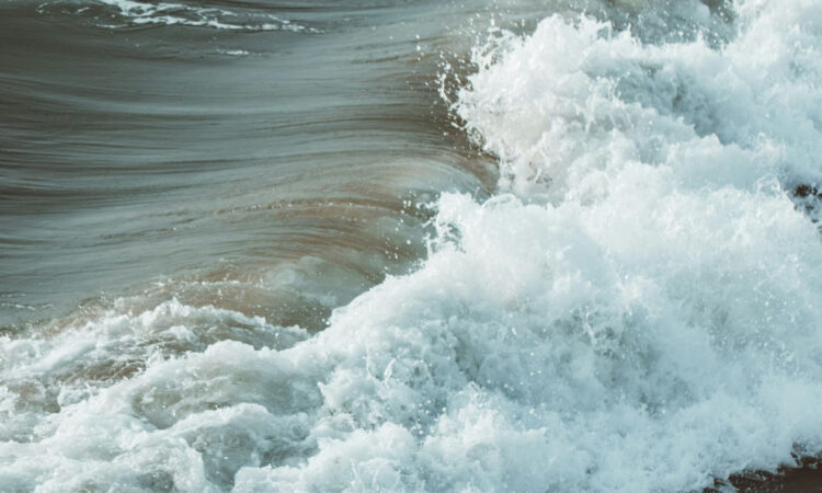 Χαλκιδική: 16χρονος τραυματίστηκε ενώ έκανε θαλάσσιο «δαχτυλίδι»