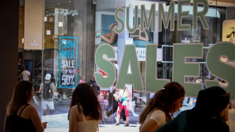 Πρεμιέρα θερινών εκπτώσεων στις 14 Ιουλίου