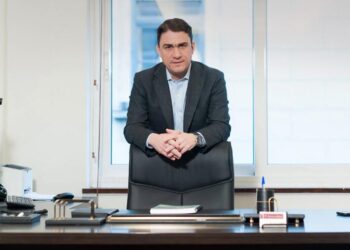 Κώστας Τσουκαλάς: «Αν κάπου έπρεπε να μειωθούν οι μερίδες, ήταν στο φαγοπότι του ΟΠΕΚΕΠΕ»