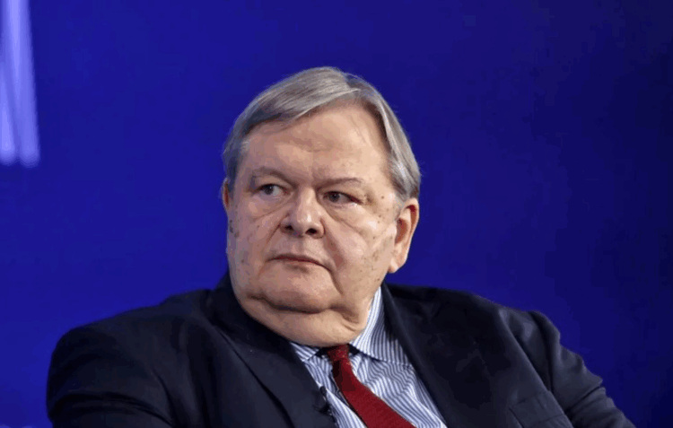 Νέο «χτύπημα» Βενιζέλου κατά Γεραπετρίτη για το μεταναστευτικό