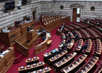 Βουλή - Κεντροαριστερά - Κεντροδεξιά