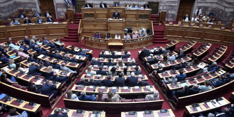 «Μετωπική» αντιπαράθεση για τον ΟΠΕΚΕΠΕ: Η μάχη της προανακριτικής επιτροπής – Η διαδικασία που ακολουθείται στη Βουλή