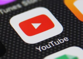 Η Αυστραλία θα απαγορεύσει το YouTube στα παιδιά κάτω των 16 ετών