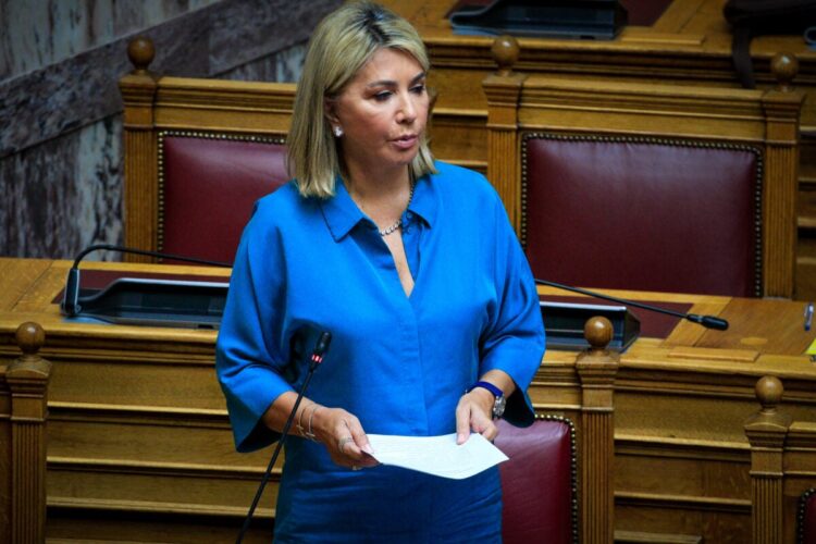 Τι θα ισχυριστεί ο δημοσιογράφος που κατηγορείται για εκβιασμό της Ζέττας Μακρή