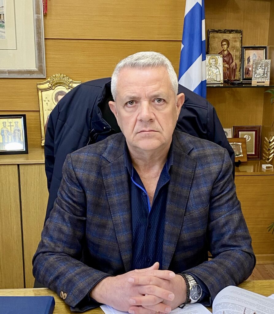 Ο Δήμαρχος Μαρκόπουλου Κωνσταντίνος Αλλαγιάννης