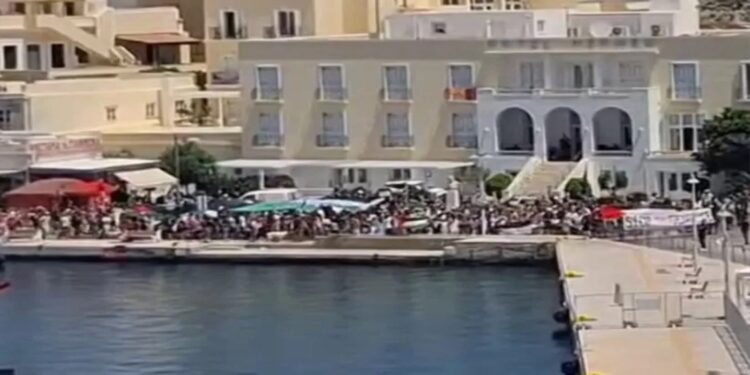 Ρόδος: Ισραηλινοί καταγγέλλουν ότι τους προπηλάκισαν φιλοπαλαιστίνιοι έξω από κλαμπ του νησιού
