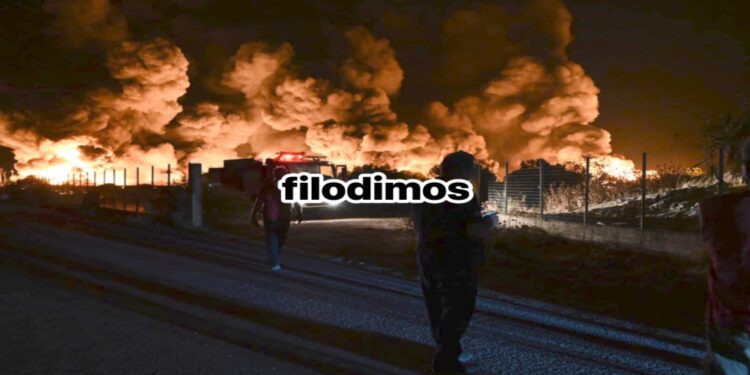 Φωτιά σε εργοστάσιο ανακύκλωσης στο Αίγιο – Μήνυμα του 112