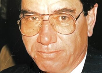 Έφυγε από τη ζωή ο Μάνος Μπιτσαξάκης, μέλος της ΕΤΗΠΤΑ