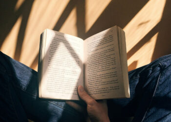 Δανία: Η κυβέρνηση θέλει να καταργήσει τον ΦΠΑ στα βιβλία για να ενθαρρύνει την ανάγνωση