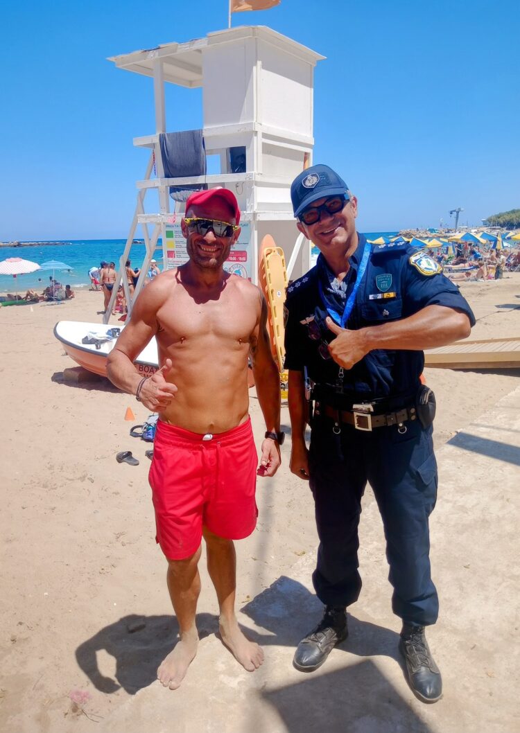 Χανιά: Ναυαγοσώστης επανέφερε στη ζωή 20χρονο που κόντεψε να πνιγεί