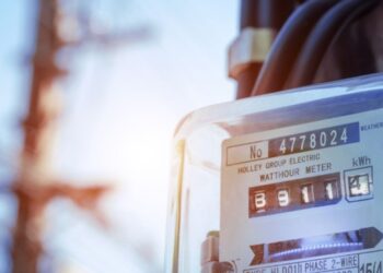Τιμολόγια ρεύματος: Έρχονται μειώσεις τιμών μετά την πτώση της χονδρικής