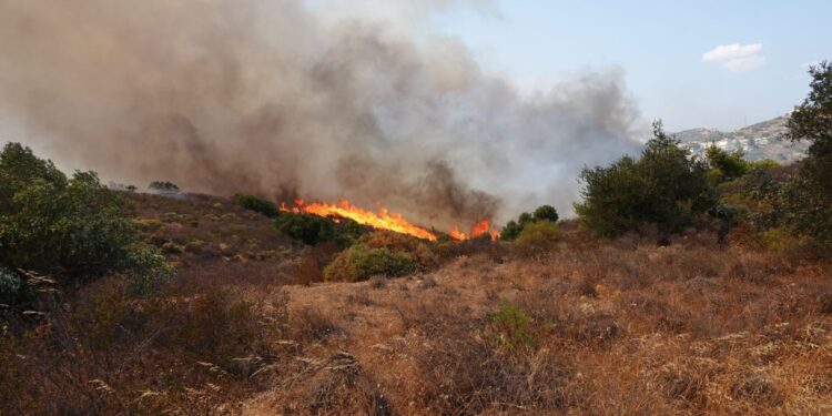 Φωτιά Κερατέα