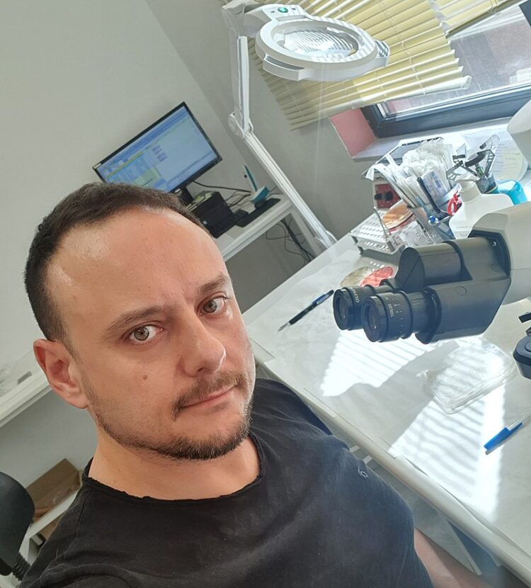 Γαστρεντερίτιδα στην Τζιά: Τι φταίει – Πώς μπορούμε να προστατευτούμε από τον ιό