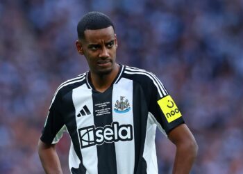 Ίσακ - Νιούκαστλ