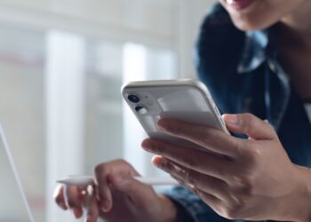 Gen Z - Νεολαία - Κινητό