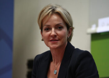 Γιατί τα έβαλε η Σδούκου με τη Νεολαία ΠΑΣΟΚ