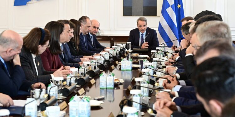 υπουργού - υπουργός - Υπουργικό Συμβούλιο