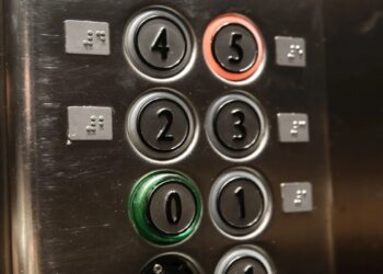 Άνοιξε η πλατφόρμα για την υποχρεωτική καταγραφή ανελκυστήρων