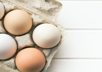 Βρέθηκαν χημικά και φυτοφάρμακα σε ελληνικά αυγά!