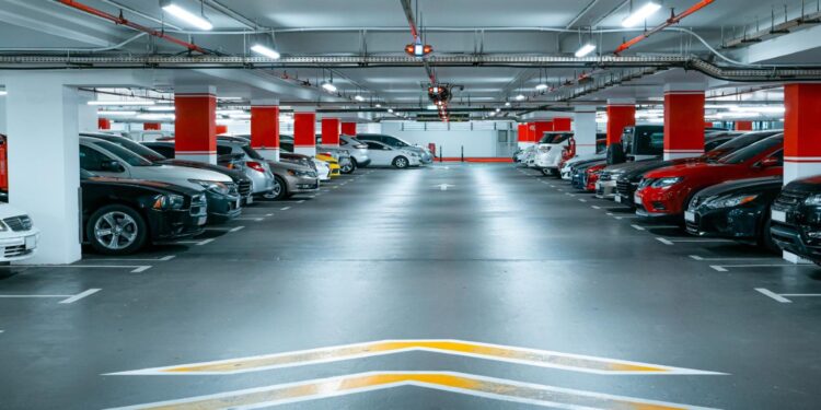 Πάρκινγκ από… χρυσάφι – «Φωτιά» οι τιμές για αγορά στην Αττική