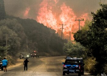 Αχαΐα: Αγνοείται κτηνοτρόφος που πήγε να σώσει τα αιγοπρόβατά του