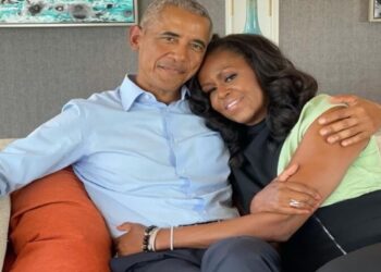 Οι ευχές της Μισέλ Ομπάμα στον Μπαράκ για τα γενέθλια του