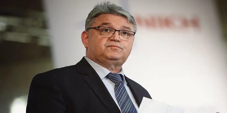 Δημήτρης Νατσιός: Η προκλητική αναφορά σε «πολιτικό αυτισμό» και η οργή οικογενειών με αυτισμό