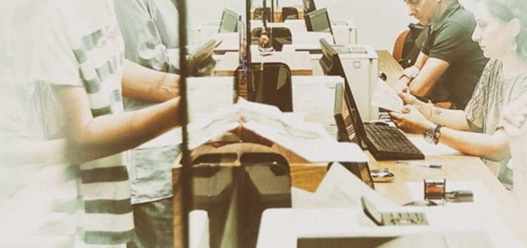 Aποσπάσεις στο δημόσιο: Τι αλλάζει για τρίτεκνους και πολύτεκνους – Αναλυτικά η νέα ρύθμιση