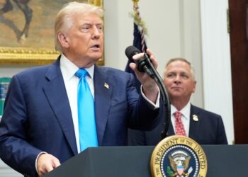 Ντόναλντ Τραμπ: Επέβαλε στη Σερβία δεσμούς 35%