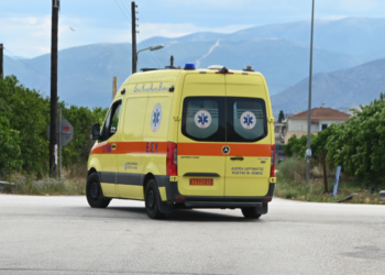 Τροχαίο ατύχημα με 5 τραυματίες στη λεωφόρο Λαυρίου