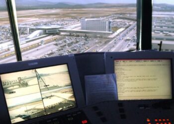 Απεργία ΑΔΕΔΥ: Παράνομη η στάση εργασίας που είχαν προκηρύξει οι ελεγκτές εναέριας κυκλοφορίας