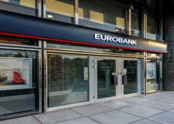 Eurobank: Κέρδη €691 εκατ. στο εξάμηνο –  Οργανική αύξηση χορηγήσεων κατά €2,2 δισ.