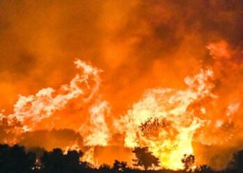 Κάτω Αχαΐα: Έτσι εκκενώνεται η πόλη – Πού γίνεται αίτηση για διαμονή σε ξενοδοχεία