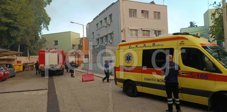 Απ΄ τις φλόγες η χώρα ζωσμένη: Απειλούν την Πάτρα – Εκκενώθηκε το «Καραμανδάνειο» νοσοκομείο – Καίγονται σπίτια στην Φιλιππιάδα – Αναζοπυρώσεις σε Ζάκυνθο και Χίο, μέτωπο στην Ηλεία