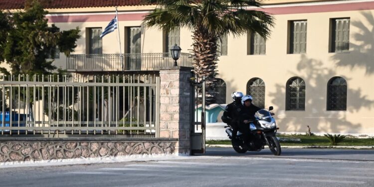 Μαζική τροφική δηλητηρίαση στις Φυλακές Ναυπλίου – Επτά κρατούμενοι στο νοσοκομείο