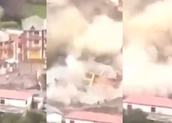 Τρομακτική πλημμύρα στα Ιμαλάια – Το νερό ξεχύθηκε από τα βουνά, καταπίνοντας ένα ολόκληρο χωριό στην πολιτεία Ουταρακάντ της βόρειας Ινδίας (βίντεο)