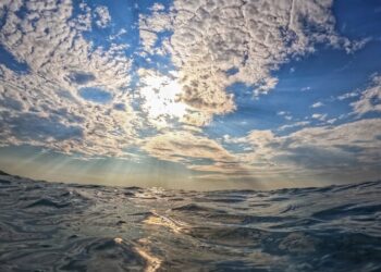 Ο καιρός του δεκαπενταύγουστου: Τι προβλέπει η ΕΜΥ – Τι λένε οι μετεωρολόγοι