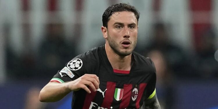 Παναθηναϊκός: Το βράδυ του Σαββάτου στην Αθήνα ο Καλάμπρια για να ολοκληρώσει τη μετακίνησή του στο τριφύλλι