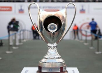 Αυλαία με δύο αγώνες στο Κύπελλο Ελλάδας