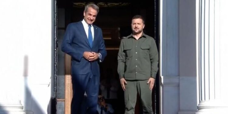 Τηλεφωνική επικοινωνία Μητσοτάκη με Ζελένσκι