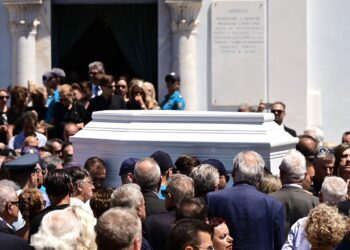 Κηδεία Λένας Σαμαρά