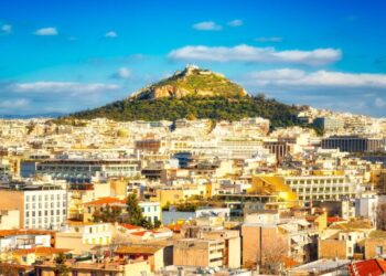 «Κλειδώνουν» τον Εθνικό Κήπο και τον Λυκαβηττό οι άνεμοι