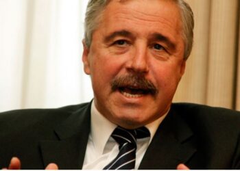 Μανιάτης προς Κομισιόν για τουρκικά θαλάσσια πάρκα: Πώς θα εμποδίσετε τη δημοσίευση του χάρτη