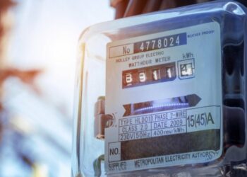 Protergia: Πώς διαμορφώνονται τα τιμολόγια ρεύματος για τον Αύγουστο