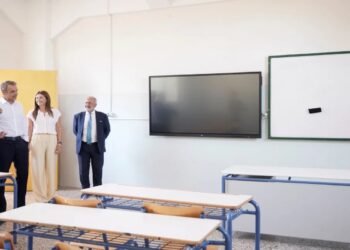 Γιατί επισκέφθηκε το 3ο Γυμνάσιο Ζωγράφου ο Μητσοτάκης