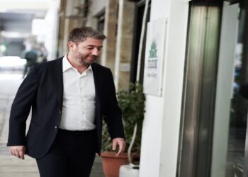 Ανδρουλάκης: «Εδώ μιλάμε για μια κυβέρνηση -ένα σύστημα εξουσίας – που λειτουργεί με ανήθικους και σκοτεινούς όρους»